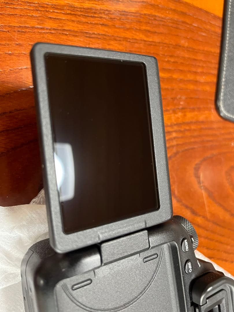 OH済 新品購入 Canon EOS 6D Mark II 2 ii 一眼レフ