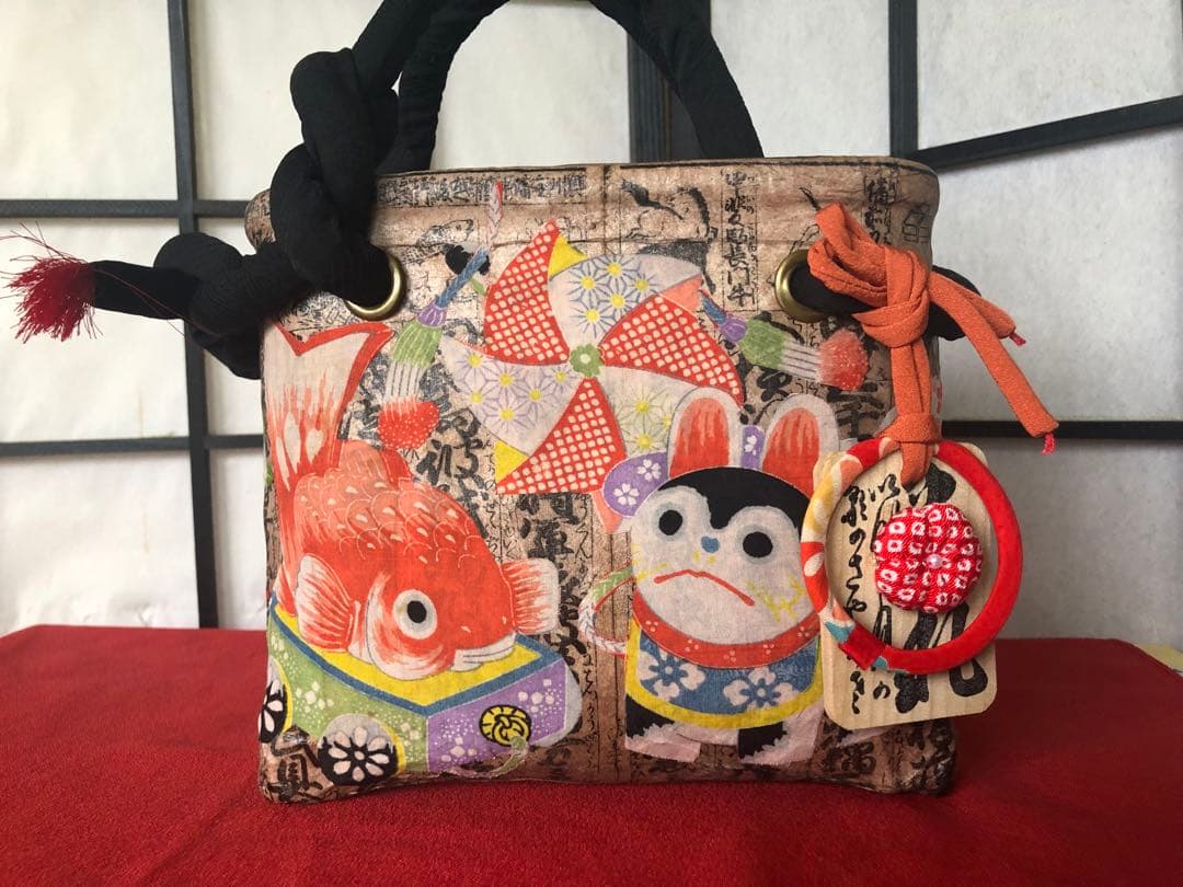 一閑張り　一閑張りバック　 正絹古布犬張子　狛犬　可愛い