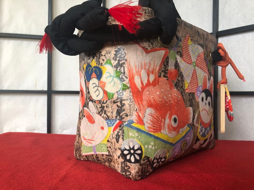 一閑張り　一閑張りバック　 正絹古布犬張子　狛犬　可愛い