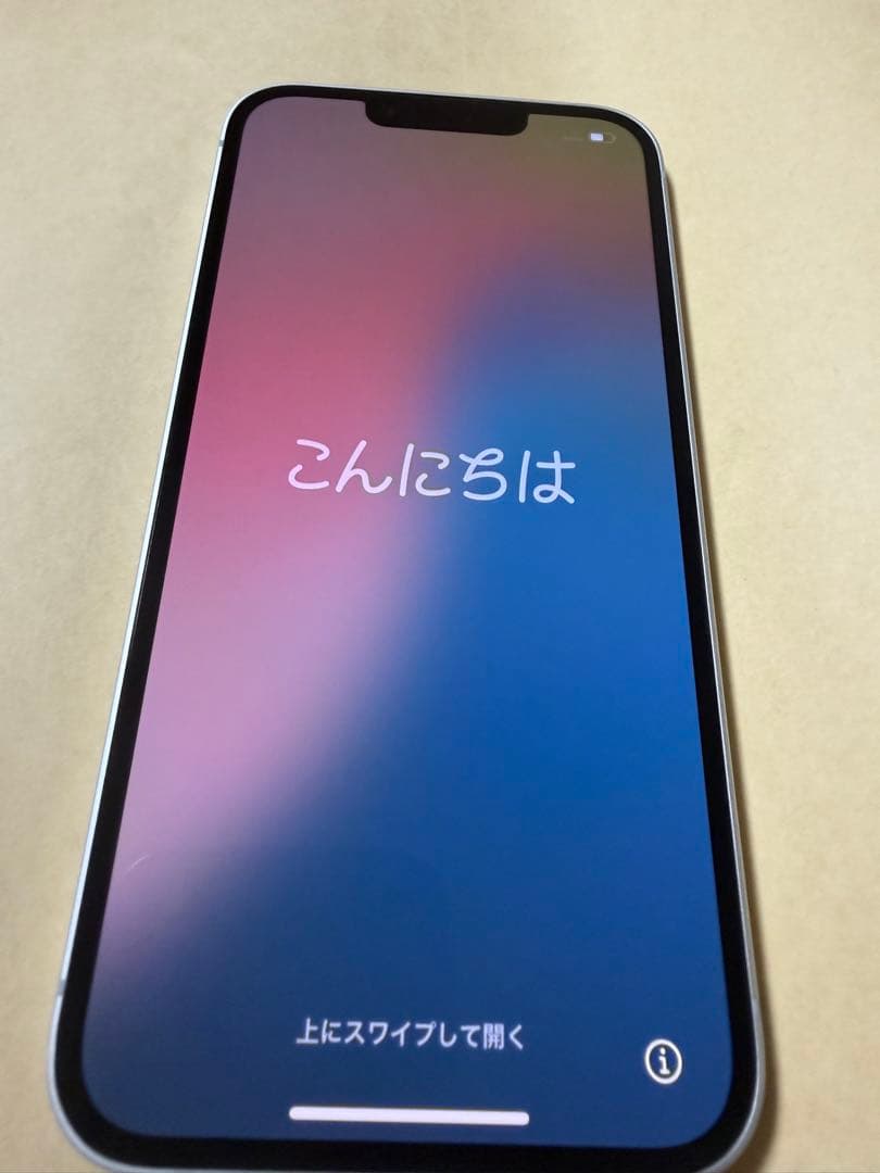 Apple iPhone16e 128GB ホワイト本体