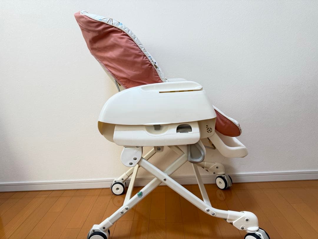 combi コンビ ハイローチェア ネムリス 手動スイング リクライニング