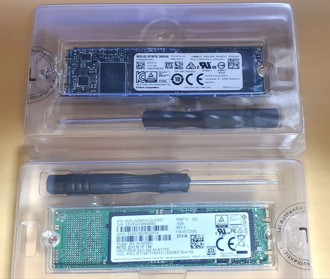 QNAP TS-473 メモリ・SSDおまけ