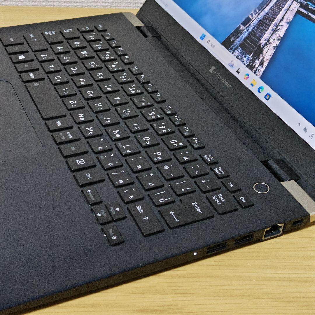 【訳あり格安】ダイナブック G83/FP 10世代i5 8G 512GB