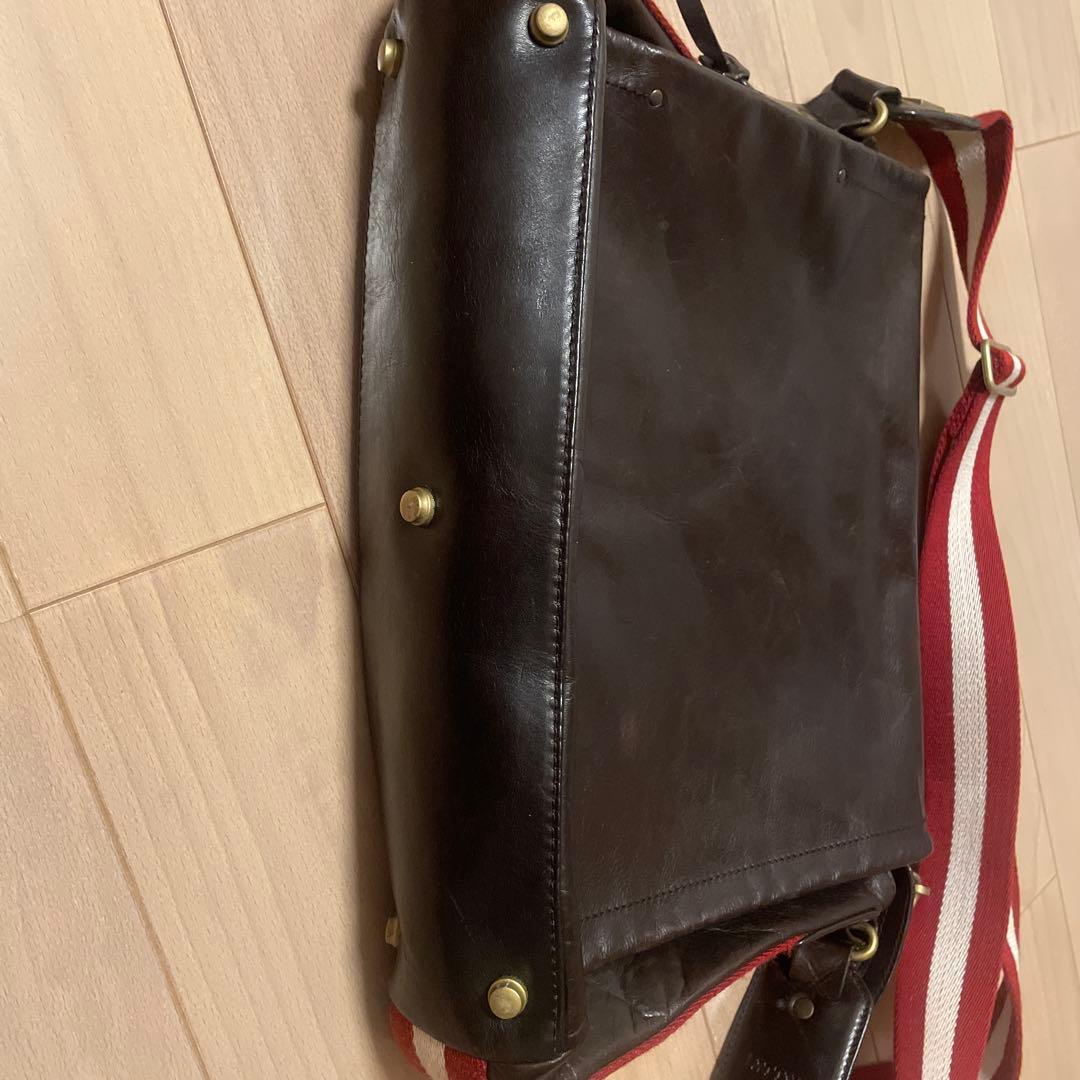 BALLY バリー 大判のメッセンジャーバッグ 濃茶レザー