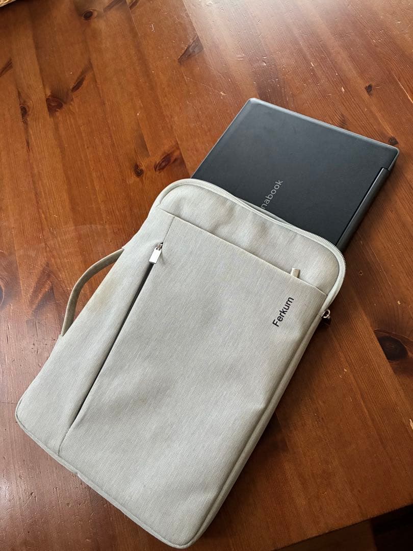 Chromebook SH-W01 カバン付　初期化、動作確認OK