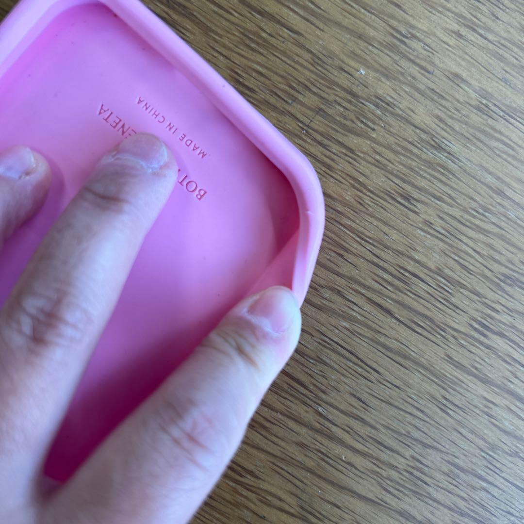 BOTTEGA VENETA ボッテガ iPhone14Pro