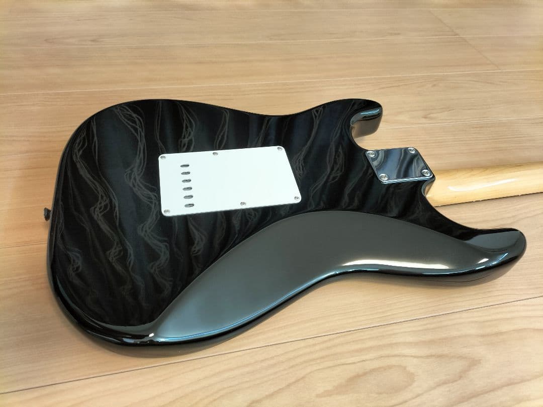 ギター fender MIJ Made in Japan Traditional 60s