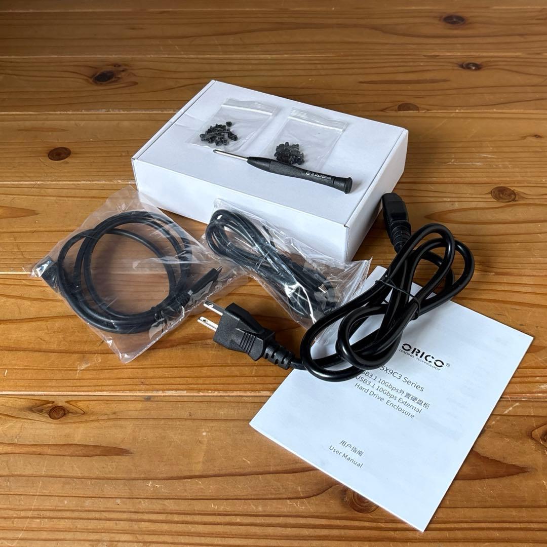 新品　開封済みORICO ハードディスクケース3559C3-SV