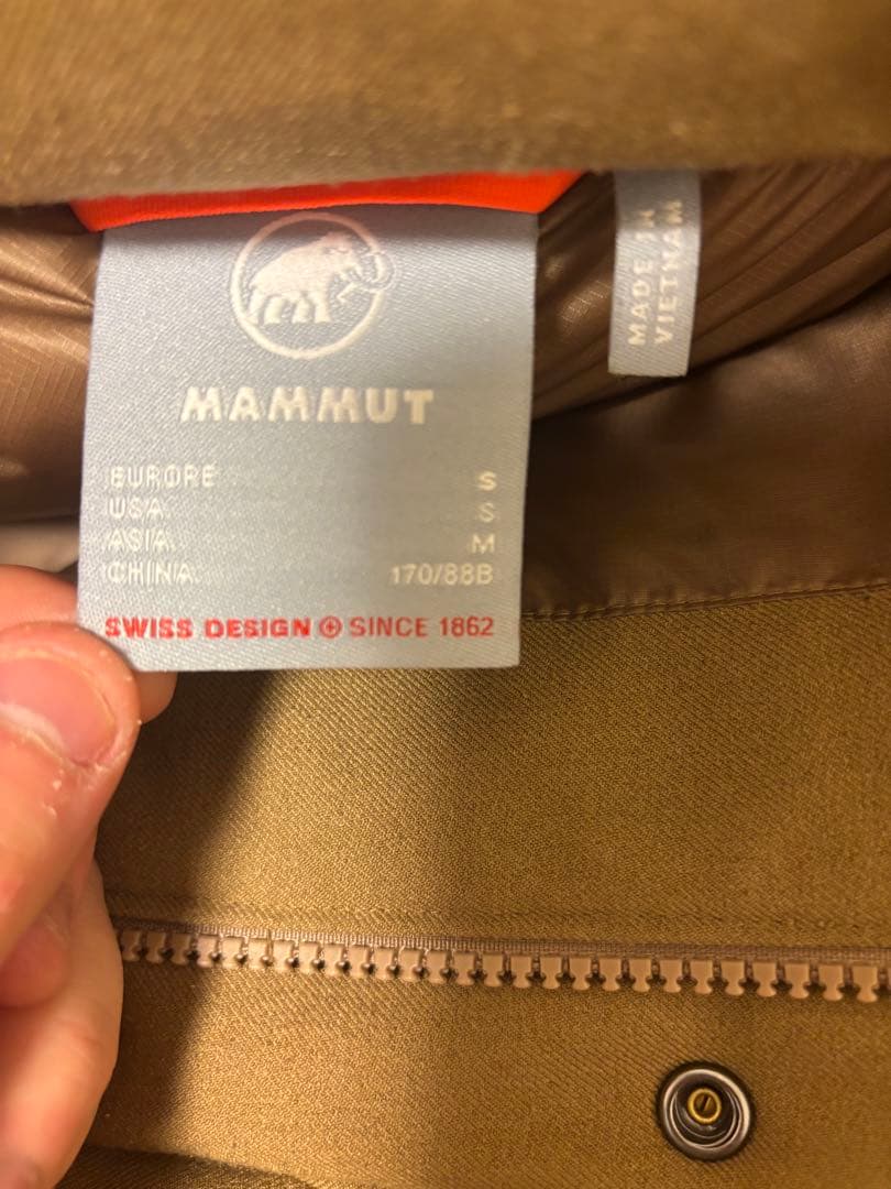 MAMMUT フード付きダウンジャケット ブラウン