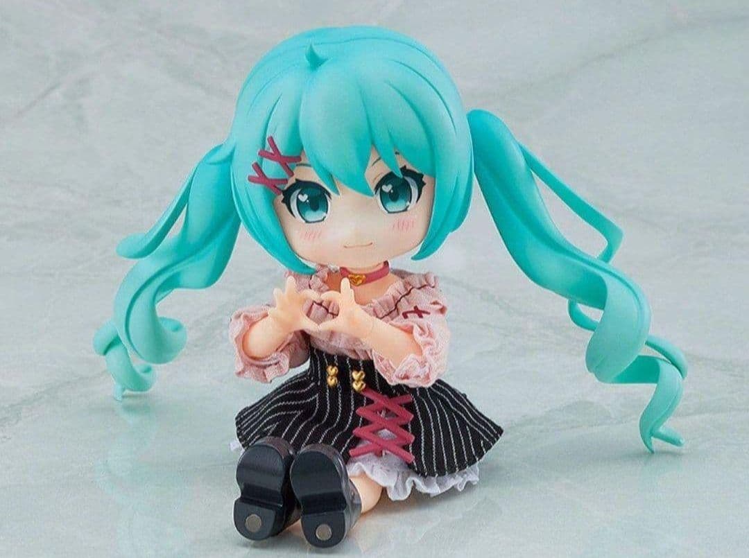 【新品・未開封】ねんどろいどどーる　初音ミク　デートコーデver.　完売品