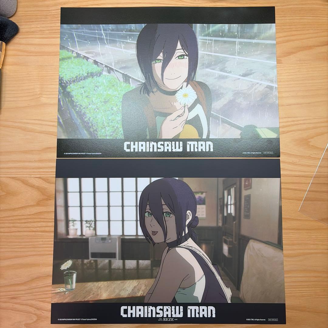 台湾限定 劇場版 チェンソーマン レゼ編 レゼ A3 夜光ポスター　香り付き