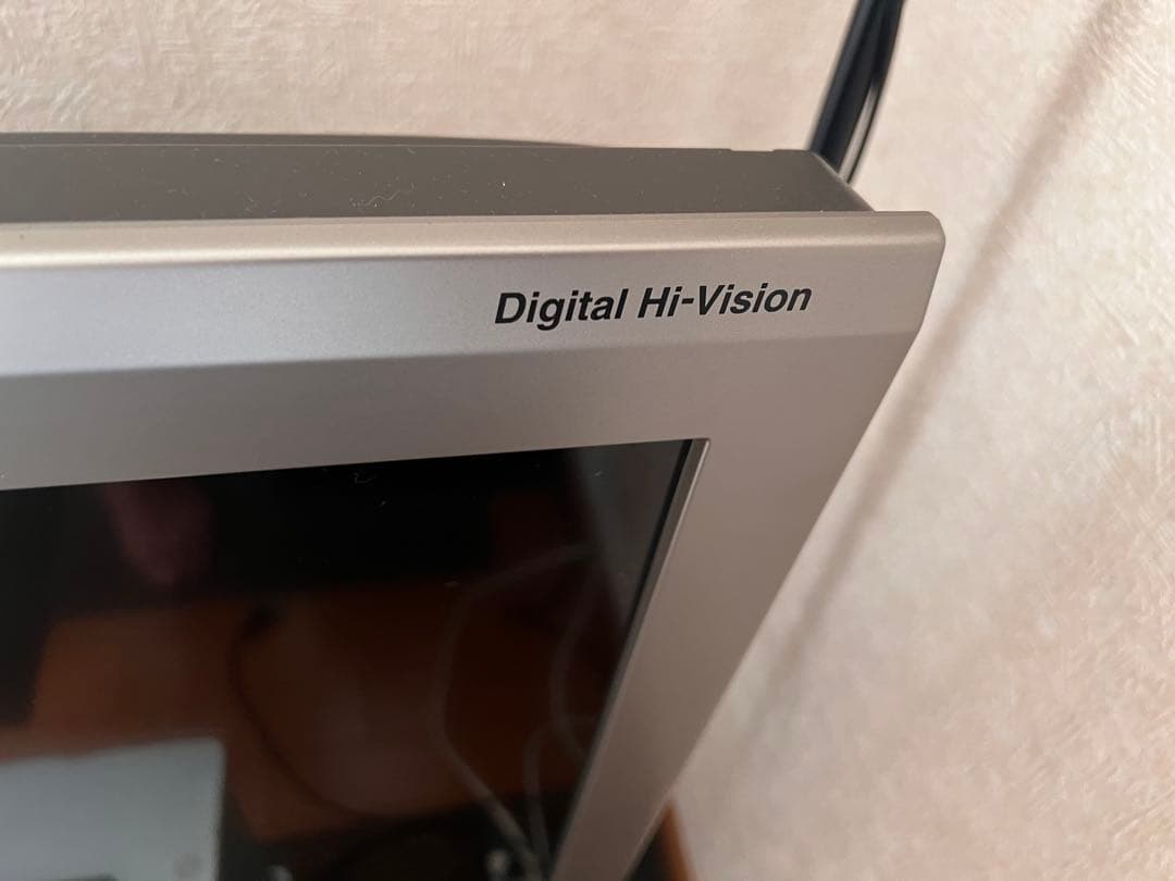 SHARP LC-32E6 32インチ液晶テレビ