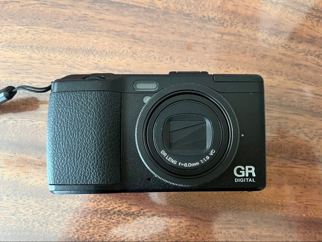 【ショット数極少】RICOH GR DIGITAL IV ブラック