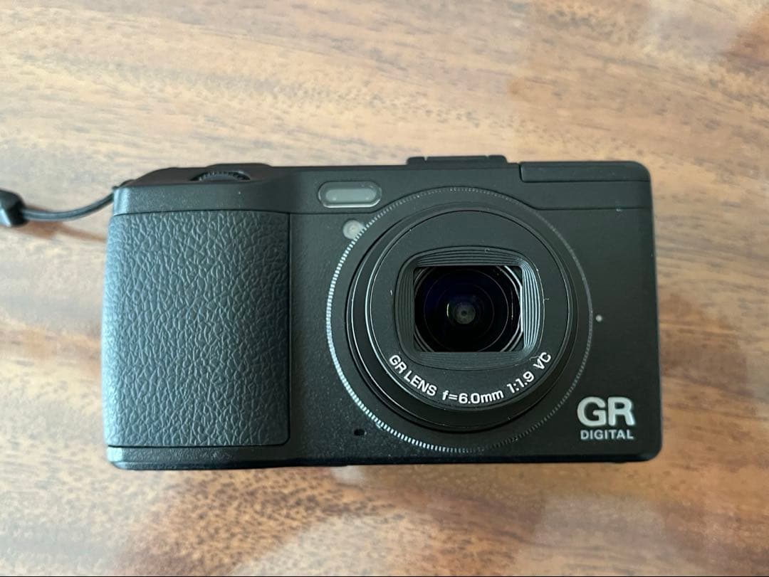 【ショット数極少】RICOH GR DIGITAL IV ブラック