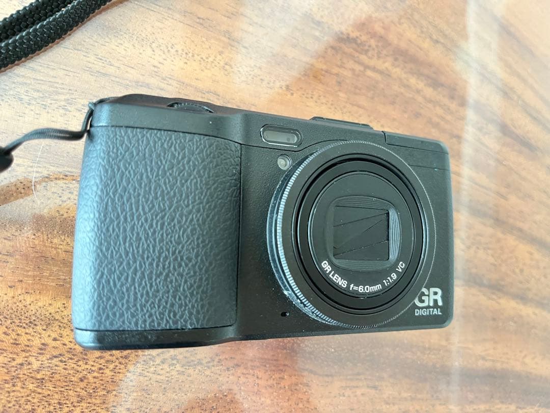 【ショット数極少】RICOH GR DIGITAL IV ブラック