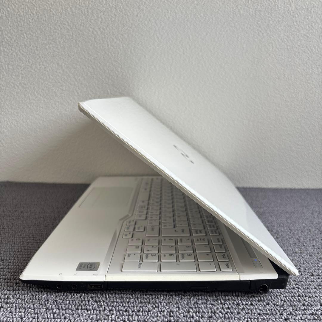 富士通lifebook AH53/M i7-4702MQメモリ8GB #5717