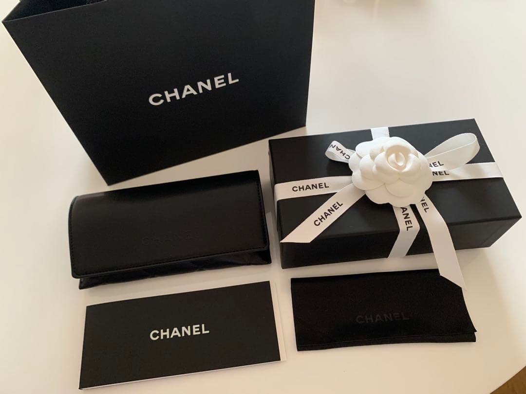 【土日限定価格】CHANEL シャネル サングラス