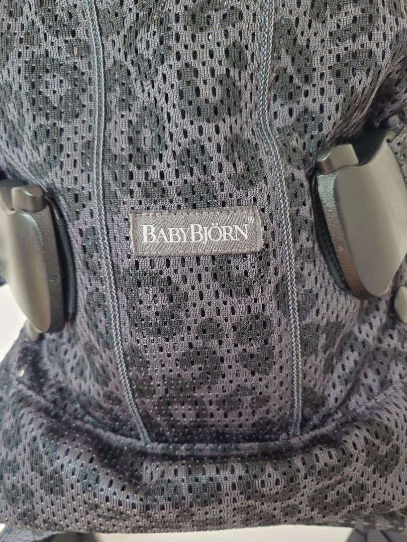®*︎様 美品ベビービョルンワンカイエアーレオパードヒョウ柄抱っこ紐ベビーキャリ