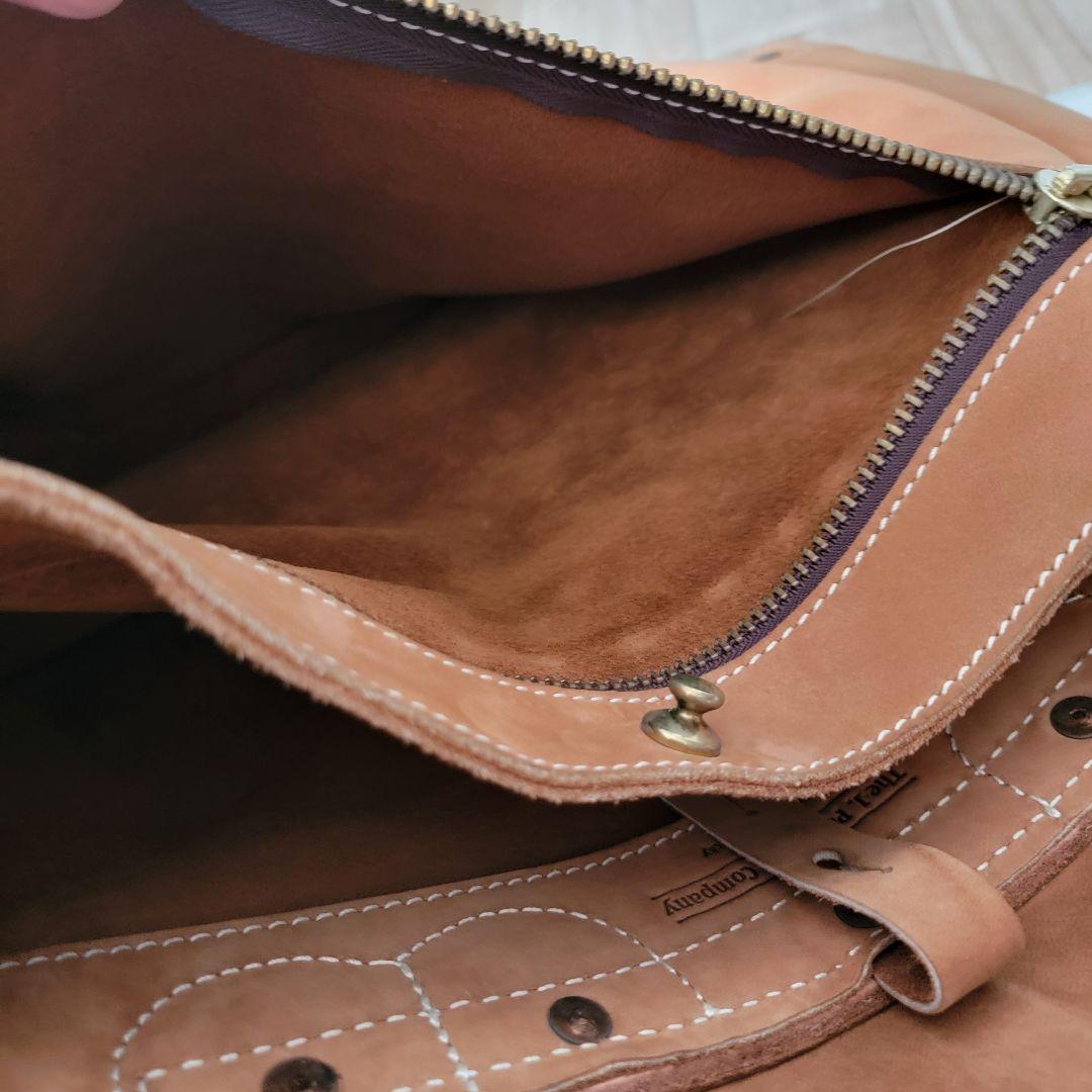 The J.Peterman Company ヌバックレザー　メッセンジャー