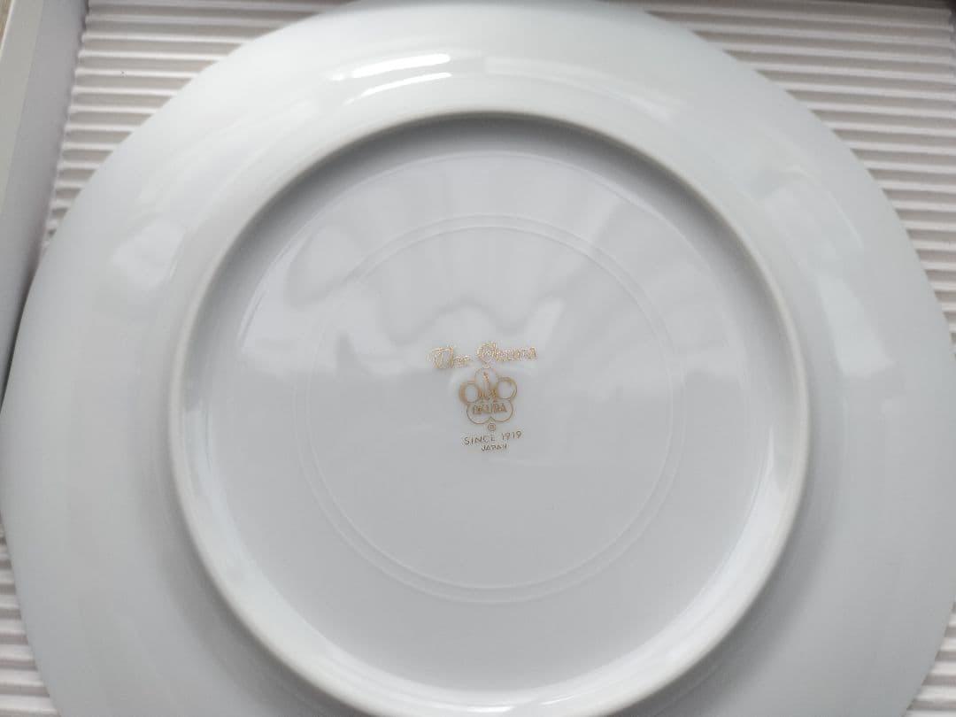 大倉陶園・オークラチャイナ　大皿20cm ケーキ皿　新品未使用