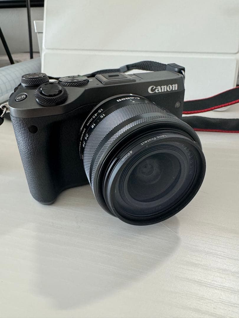 【新品級】Canon EOS M6レンズキットEF-M 15-45mm付属品あり