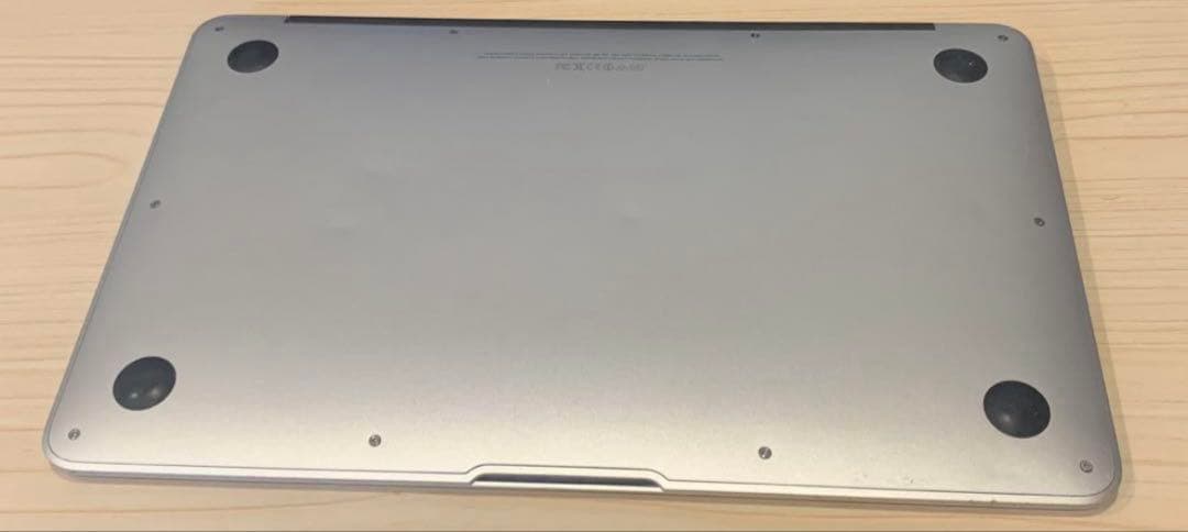 箱付 MacBook Air (11-inch, Mid 2013)