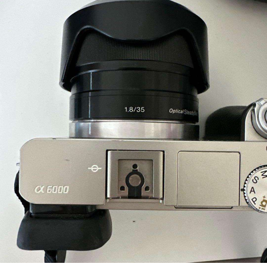 SONYミラーレス一眼 α6000 / 単焦点 E 35mm F1.8 OSS