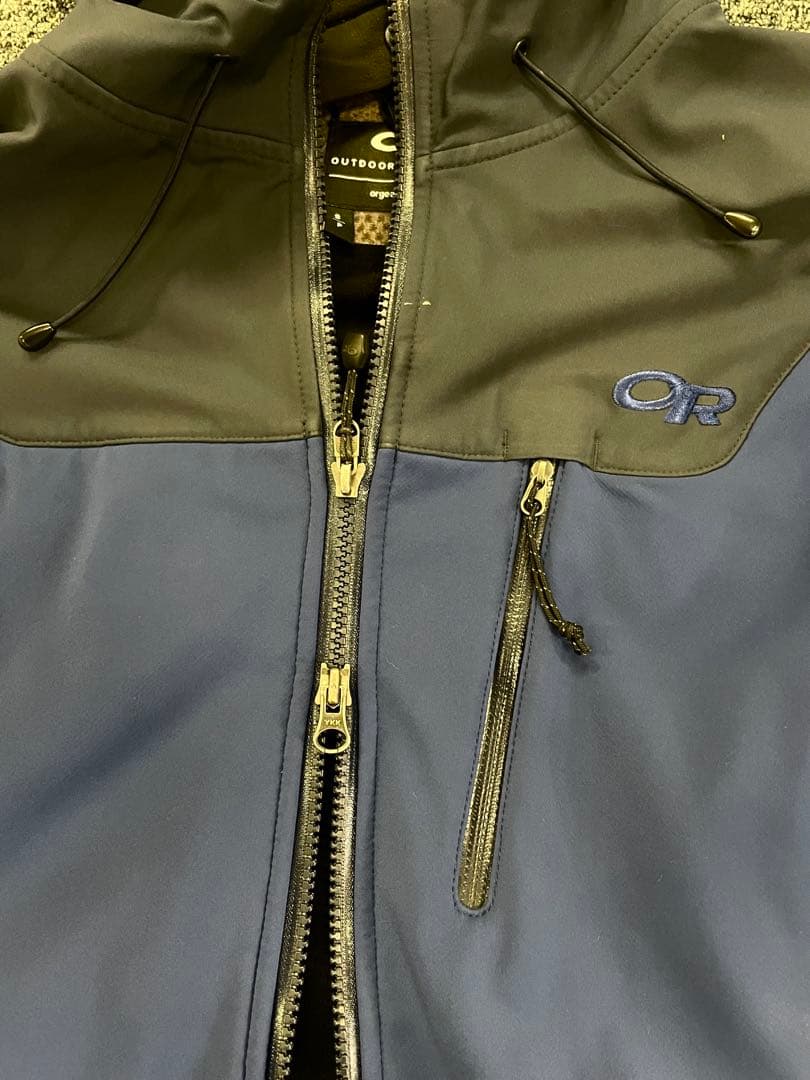 OUTDOOR RESEARCH マウンテンパーカー OR M相当