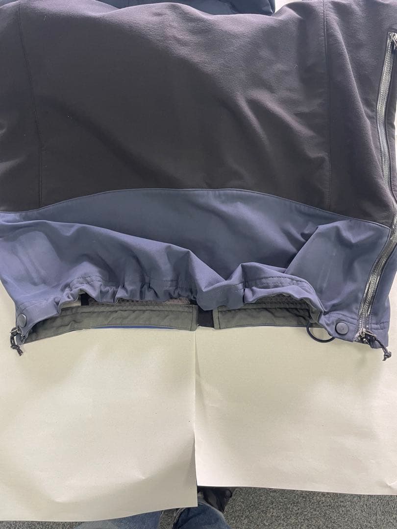 OUTDOOR RESEARCH マウンテンパーカー OR M相当