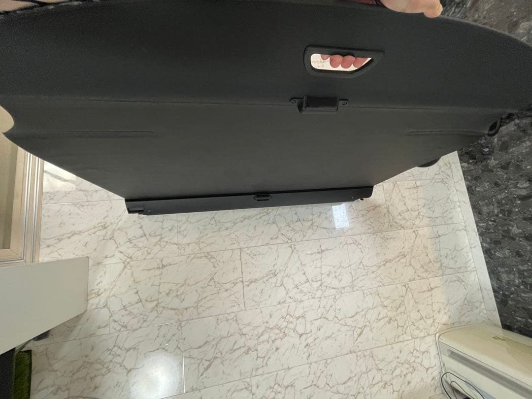 ベンツ Eクラス W213 S213 ワゴン 純正 トノカバー