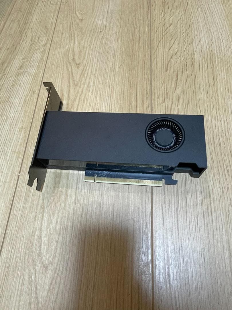 【ほぼ新品】nVidia NVIDIA RTX 2000 Ada
