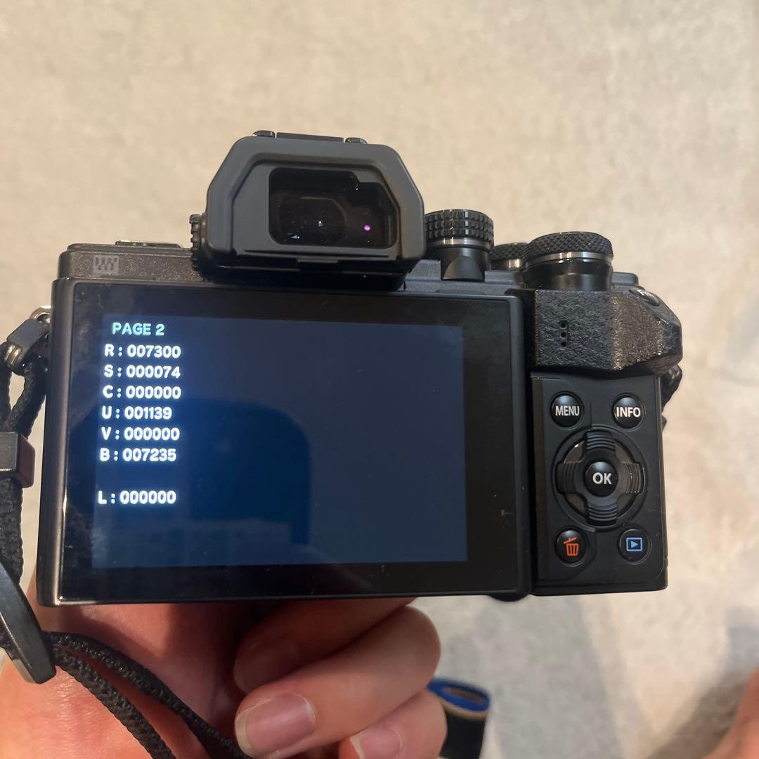 OLYMPUS OM-D E-M10 markII ミラーレス一眼