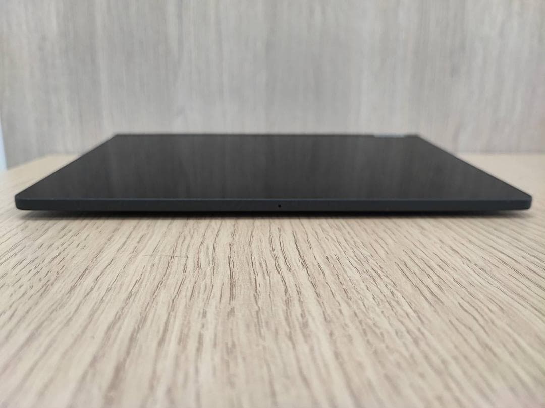 Lenovo Yoga Smart Tab YT-X705F タブレット本体