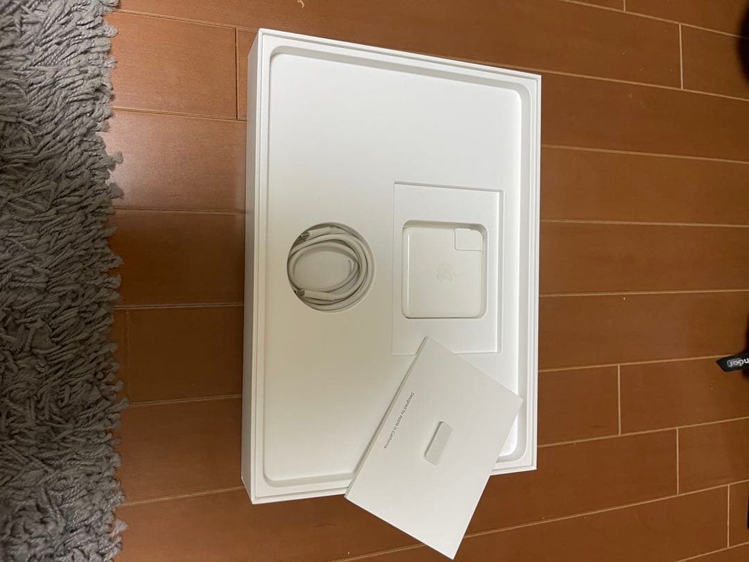 MacBook本体 Apple MacBook Pro 13-inch 2020 8GB