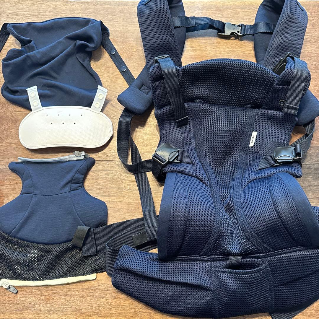 【美品】Aprica ラクリス 抱っこ紐 ネイビー 新生児からOK！