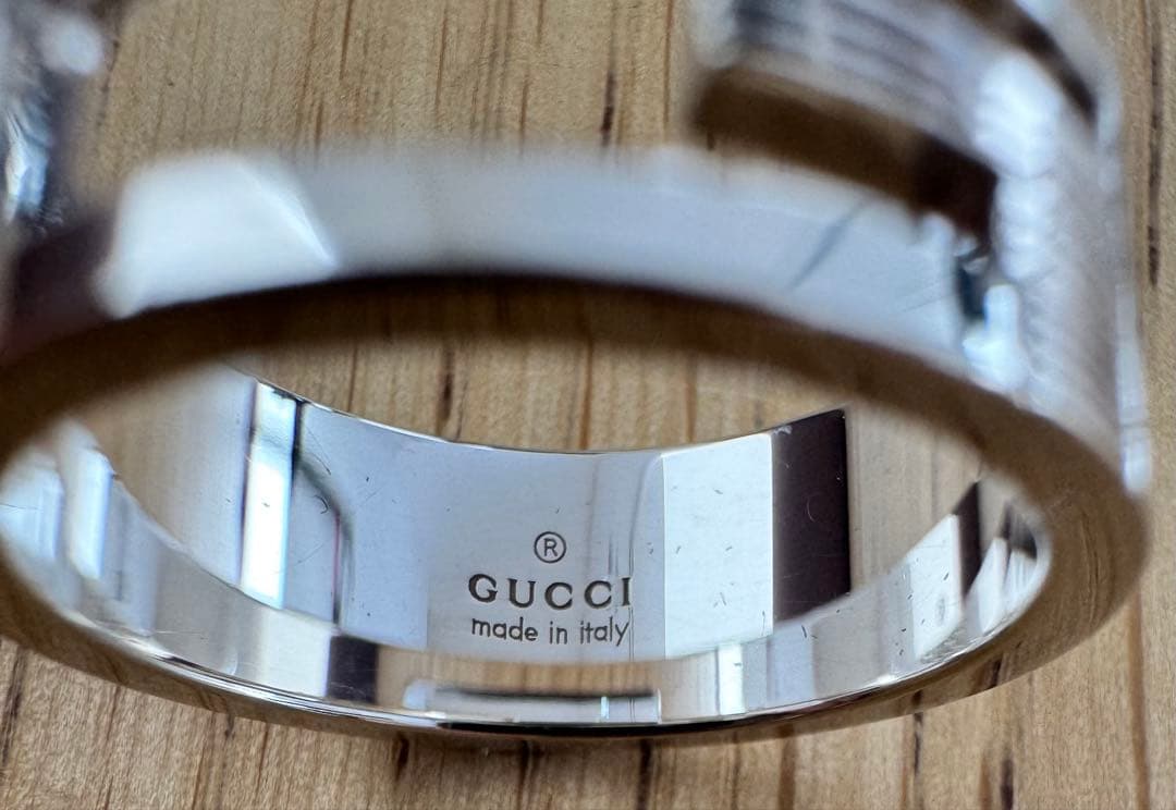 ビビ　GUCCI シルバーアクセサリー セット（ブレスレット＋リング）