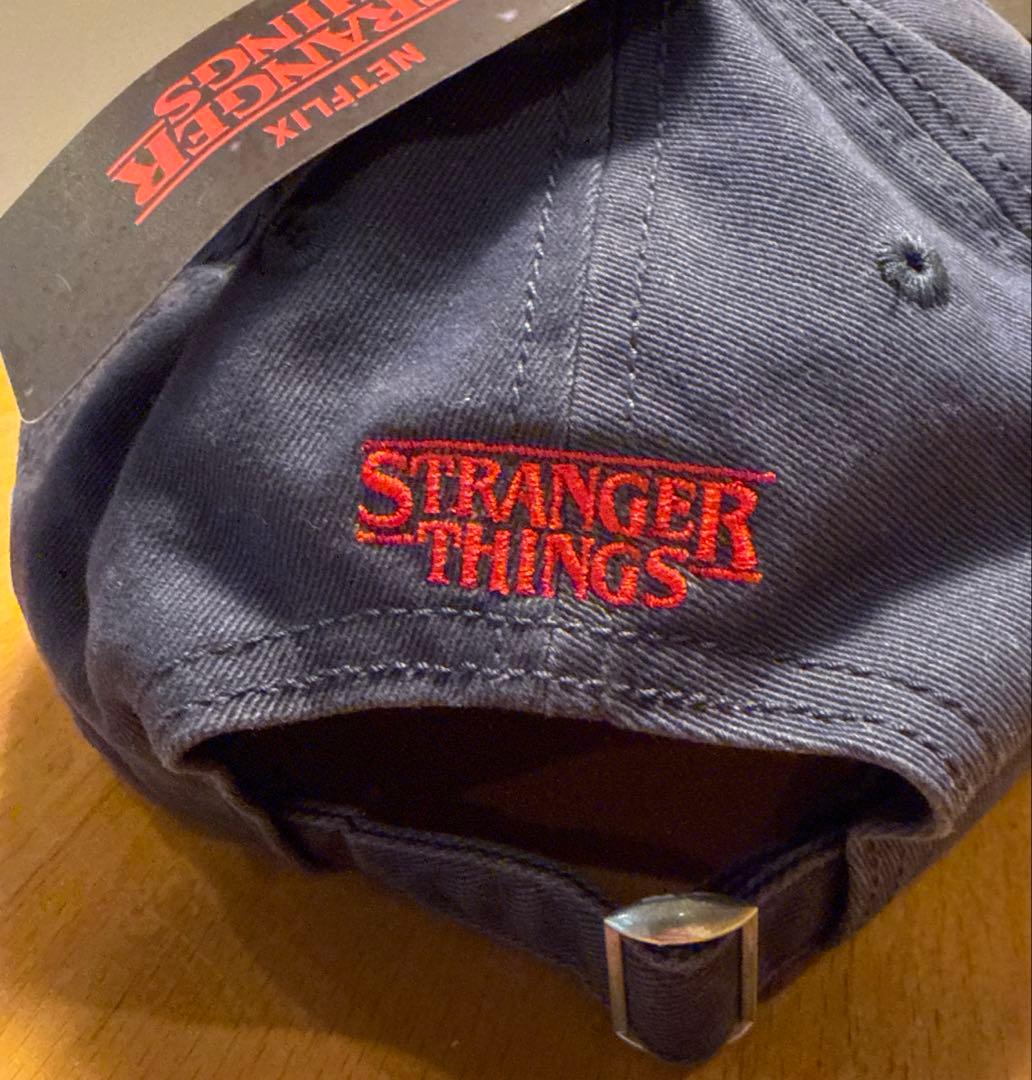 ストレンジャーシングス キャップ ユニセックスSTRANGER THINGS
