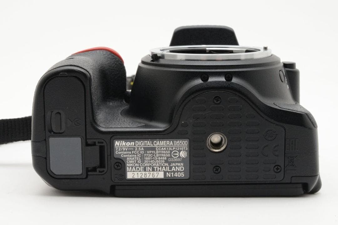 美品 Nikon　D5500　ダブルレンズ 　Wi-Fi搭載 SD32GB