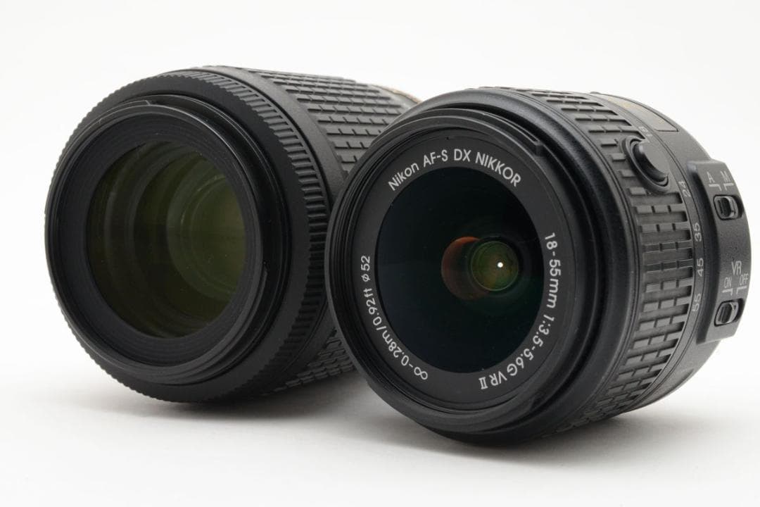 美品 Nikon　D5500　ダブルレンズ 　Wi-Fi搭載 SD32GB