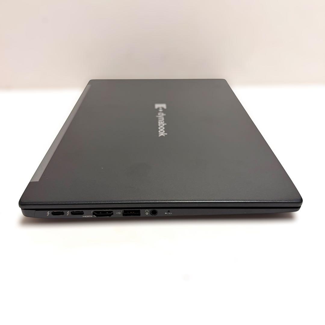 美品 バッテリー消耗少！東芝 dynabook G83/KW 2023年製