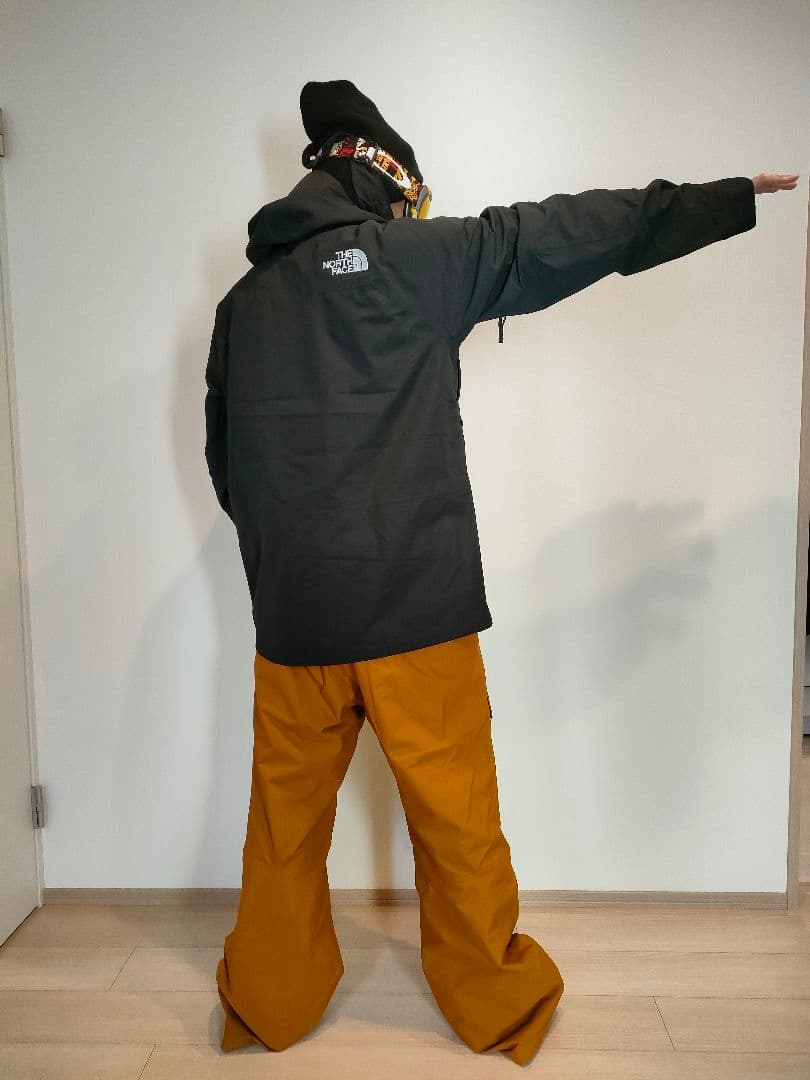新品 ノースフェイス　スキー&スノーボードウェア　上下セット　メンズ