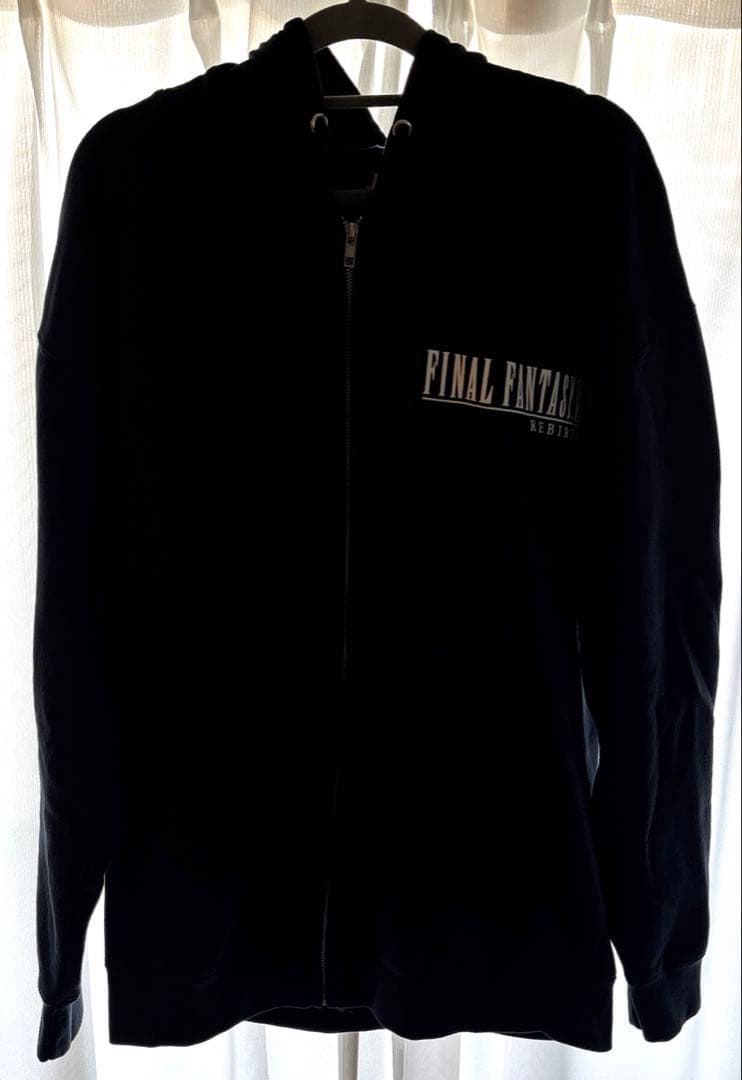[非売品] ファイナルファンタジーVII リメイク バスターソードパーカー