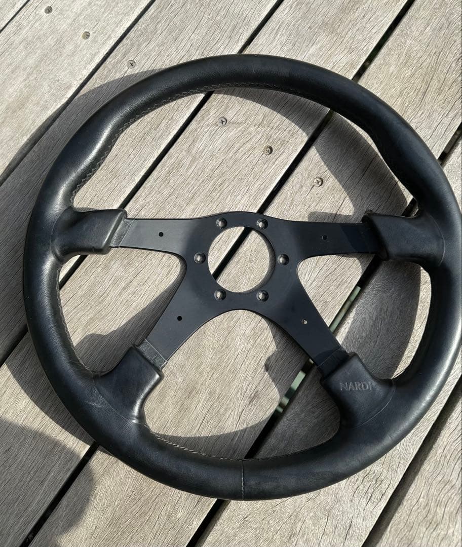 NARDI GARA4 TYPE4 365mm ブラックレザー