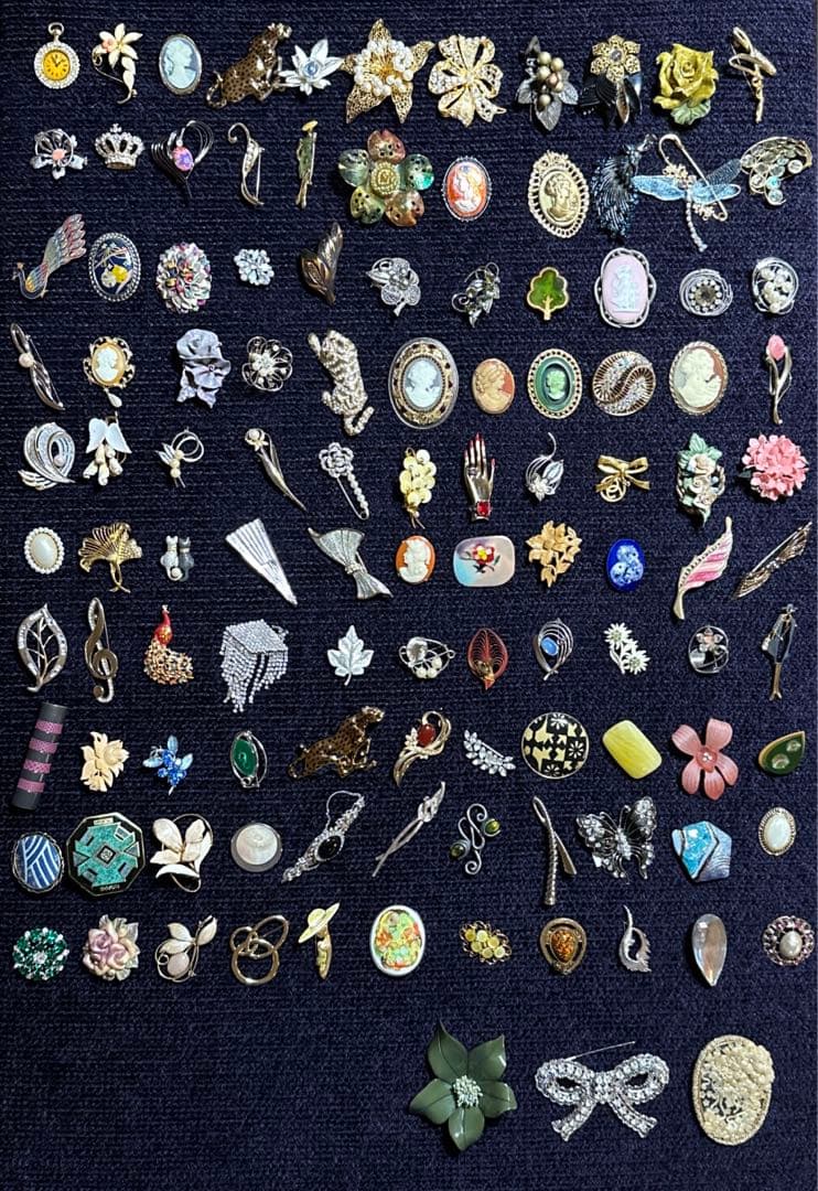 【vintage】ブローチ　まとめ売り　大量　110点以上