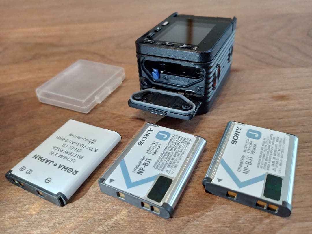 【バッテリー計3個付き】美品 SONY Cyber-shot DSC-RX0M2