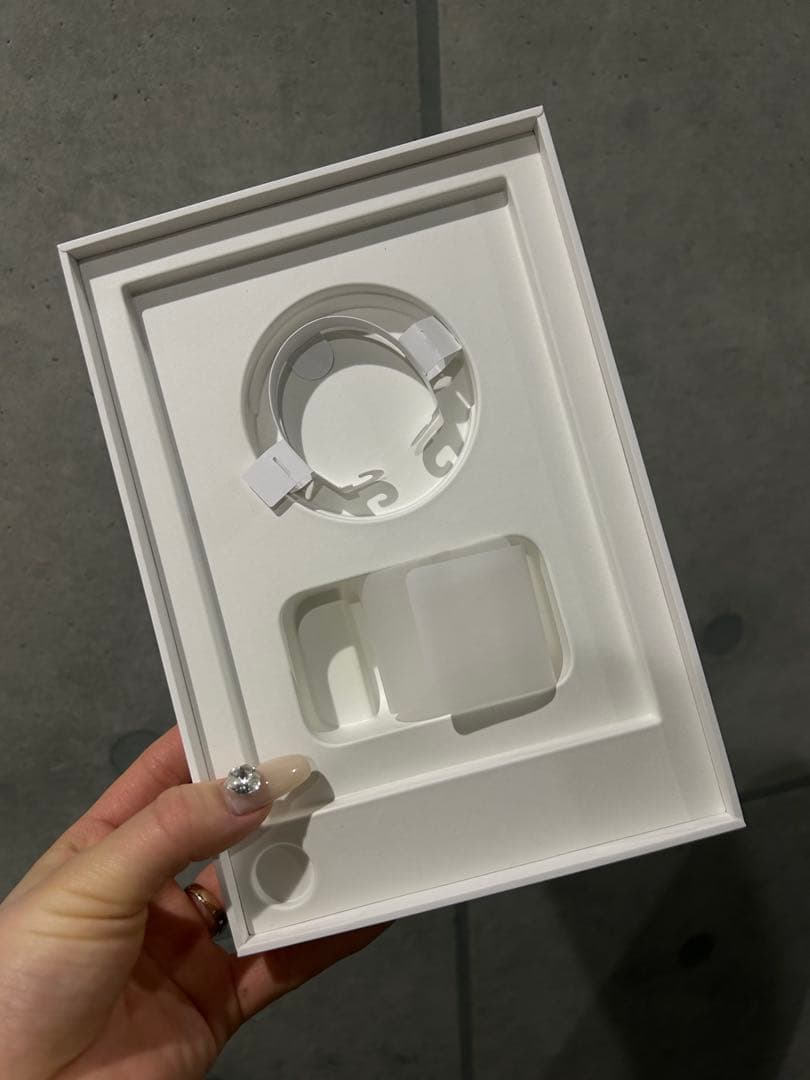 Apple iPad mini (第7世代) 128GB Space Gray