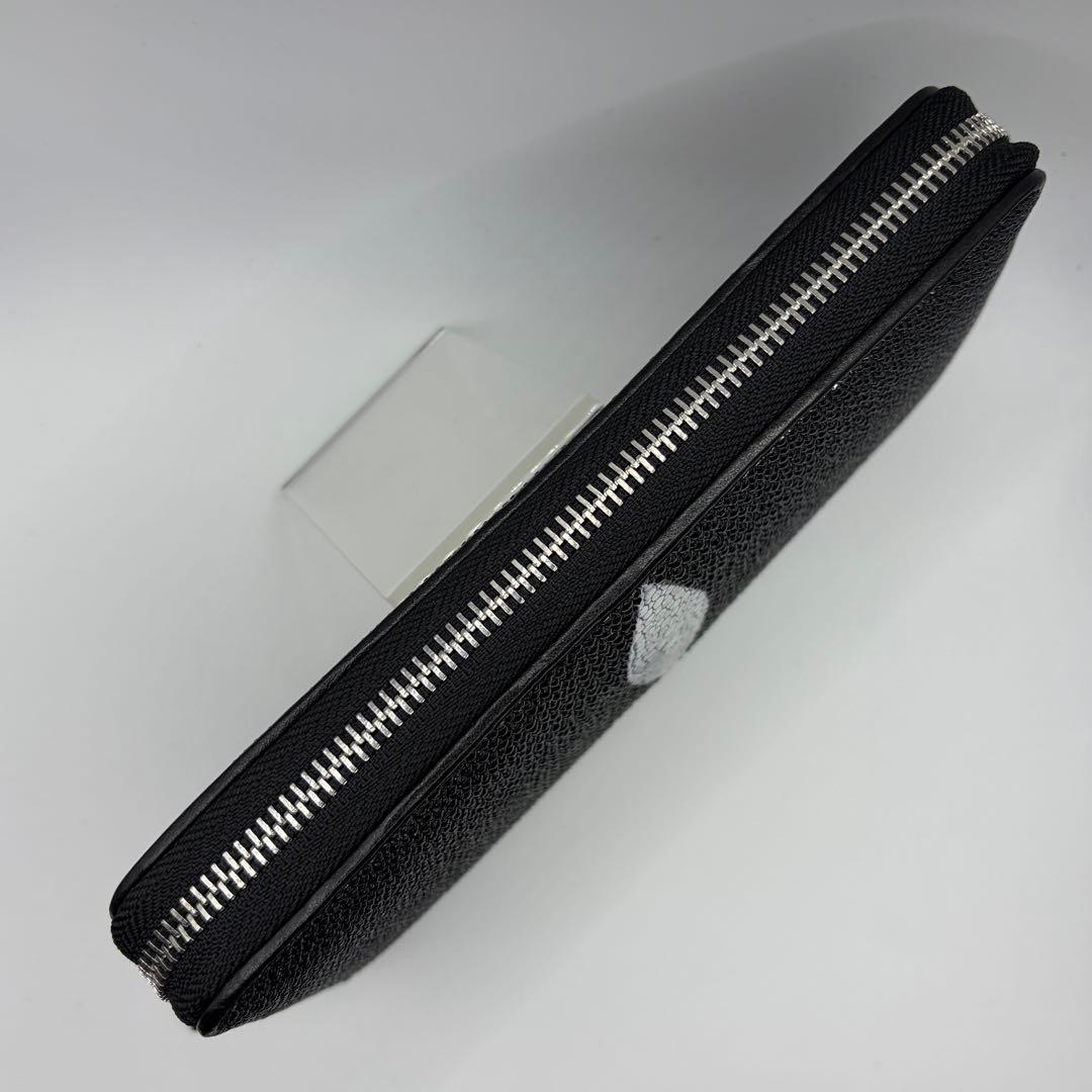 スティングレイ 長財布 ブラック ラウンドファスナー ストラップ付き 天眼