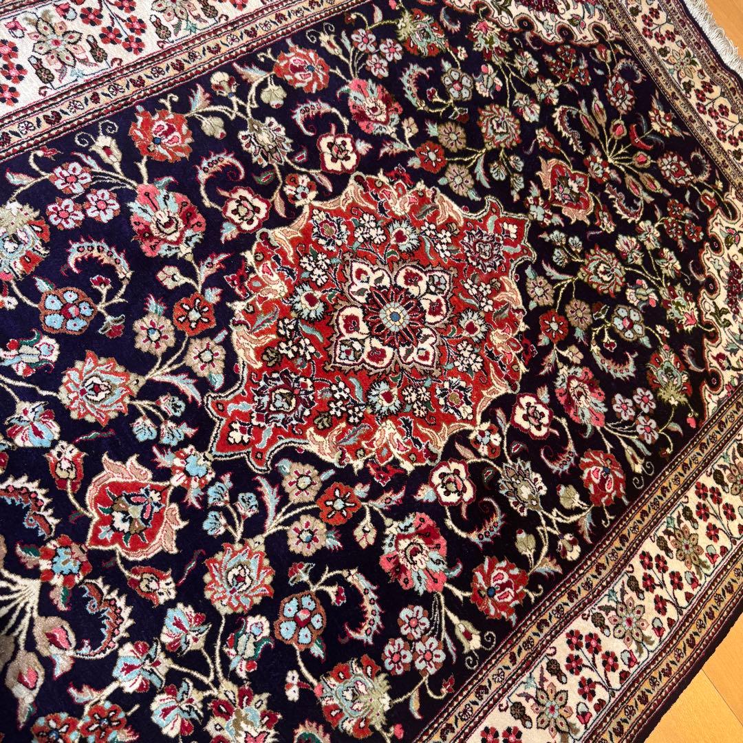 ペルシャ絨毯　シルク 100% SILK クム