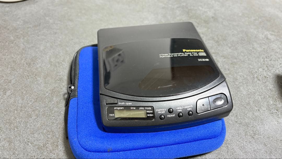 【動作確認済】ポータブルCDプレーヤー　Panasonic SL-S30