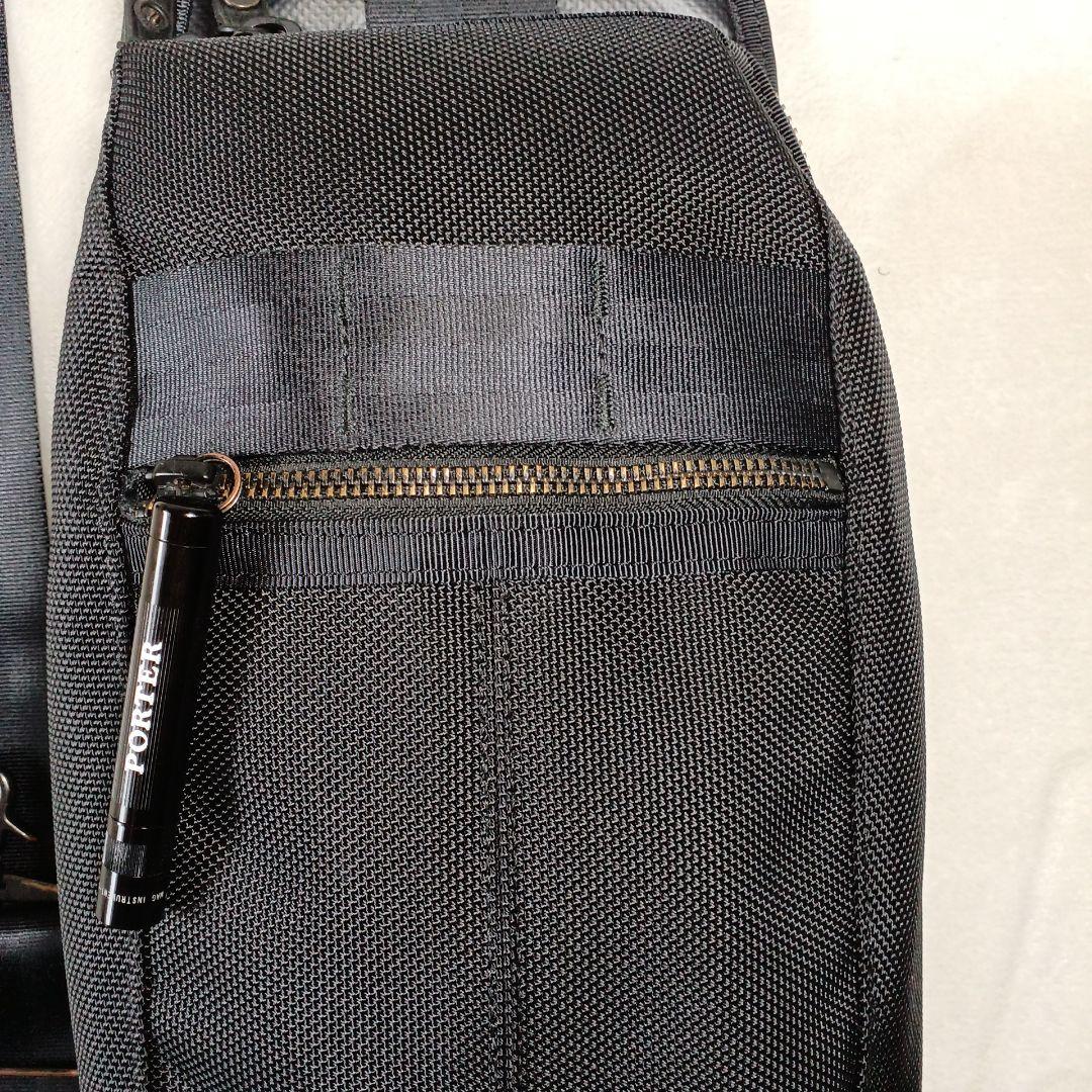 ten10 ポーター　HEATヒート ボディ、スリングバッグ 　黒